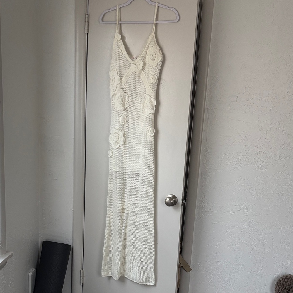Gianni Bini Cream Maxi Dress